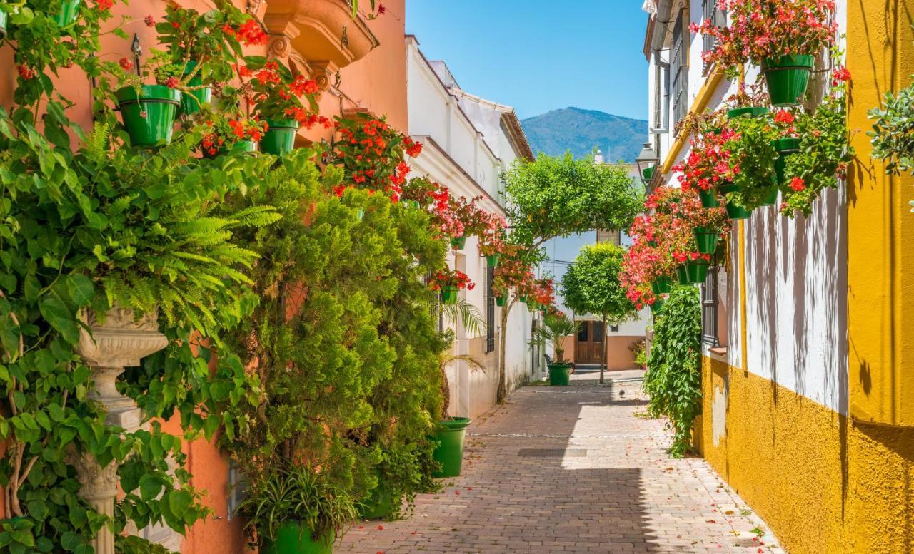 Estepona Seafront Apartment Eksteriør billede