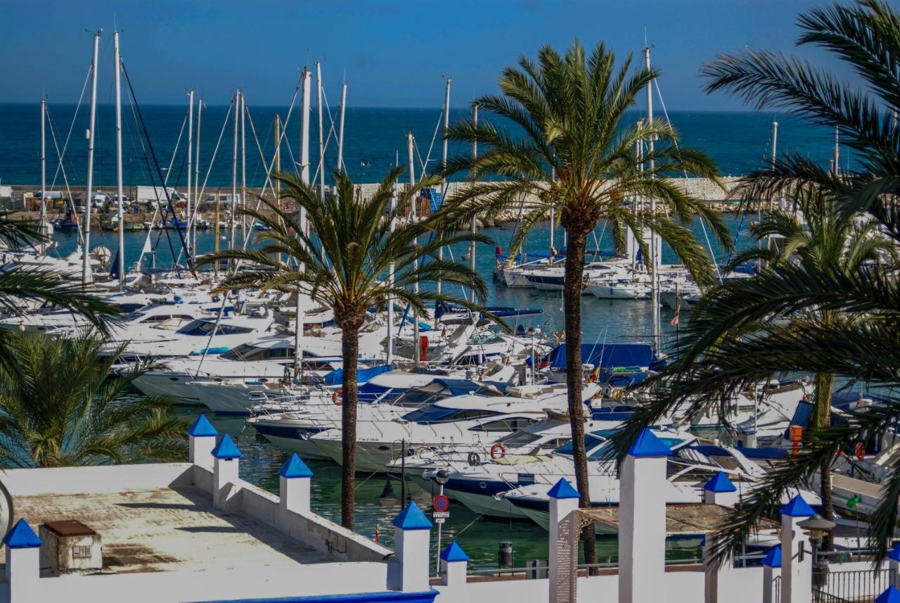 Estepona Seafront Apartment Eksteriør billede